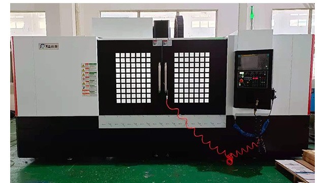 加工中心刀庫(kù)為什么會(huì)卡刀？-科鼎鑫