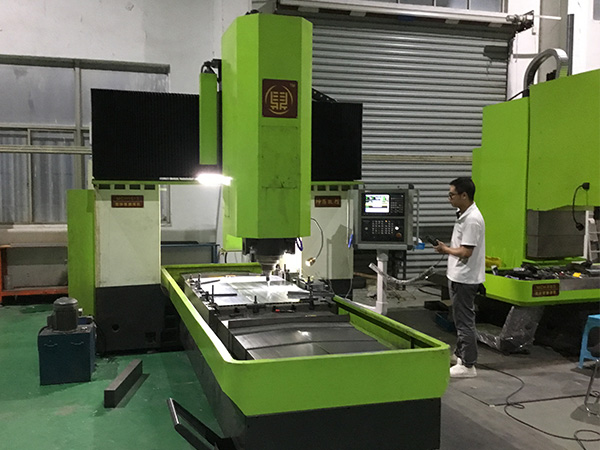 攪拌摩擦焊機(jī)多少錢(qián)一臺(tái)？