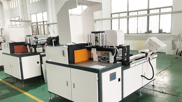 鋁型材自動(dòng)切割機(jī)鋸切誤差大的原因是什么？-科鼎鑫