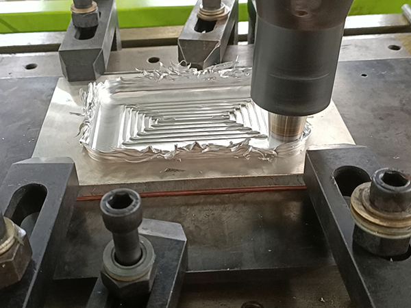 常用的10種焊接方式有哪些？摩擦焊設(shè)備-科鼎數(shù)控