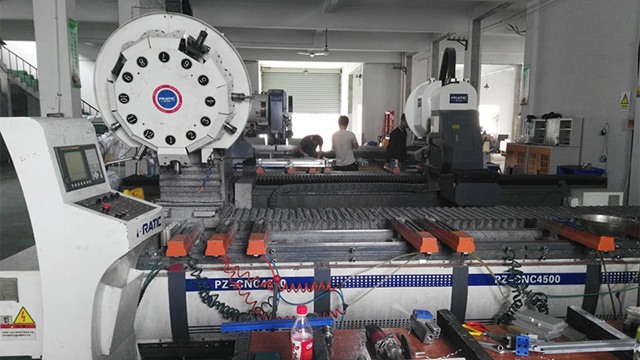 汽車零配件鋁部件加工中心設(shè)備生產(chǎn)的汽車零件有哪些？