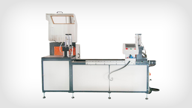 數(shù)控自動(dòng)鋸的工作原理是什么？